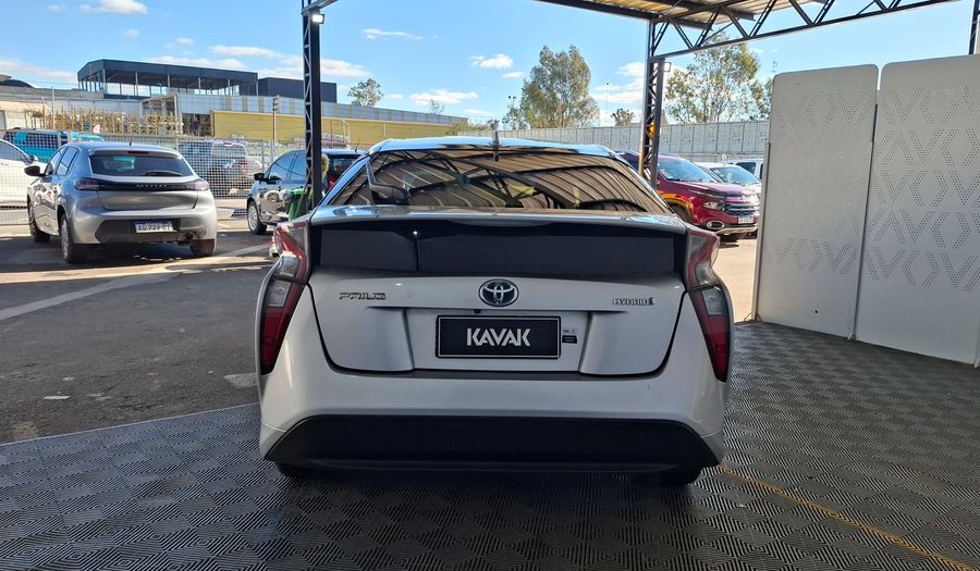 Toyota Prius 1.8 CVT Hatchback 2017