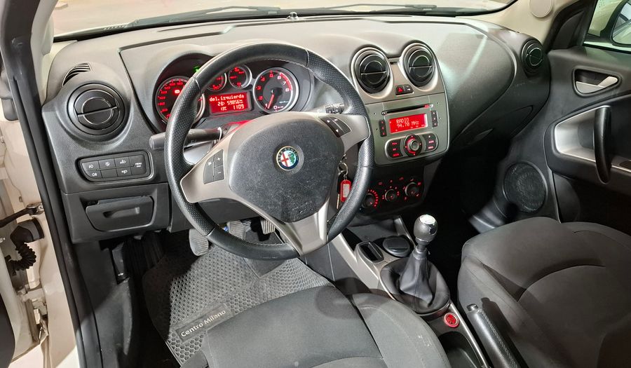 Alfa Romeo Mito 1.4 JUNIOR Hatchback 2013