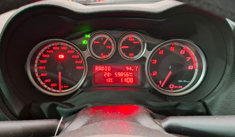Alfa Romeo Mito 1.4 JUNIOR Hatchback 2013