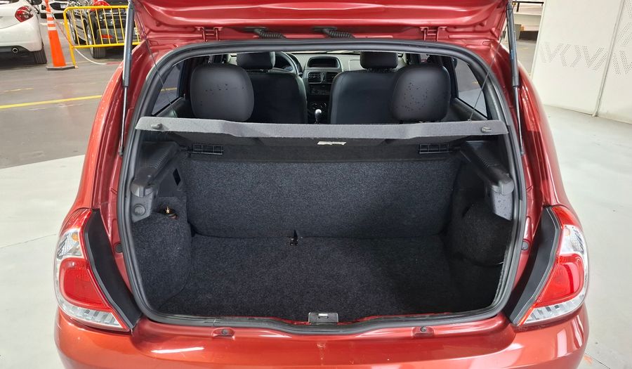 Renault Clio 1.1 DYNAMIQUE Hatchback 2016