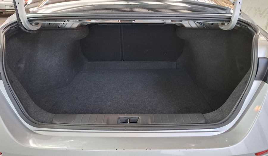 Nissan Sentra 2.0 ADVANCE CVT Sedan 2024