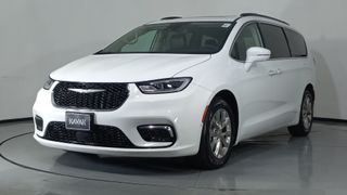 Chrysler • Pacifica