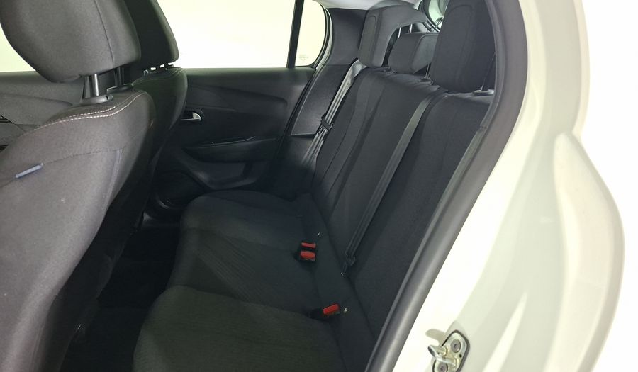 Peugeot 208 1.2 PURETECH 75 HP STYLE Hatchback 2023