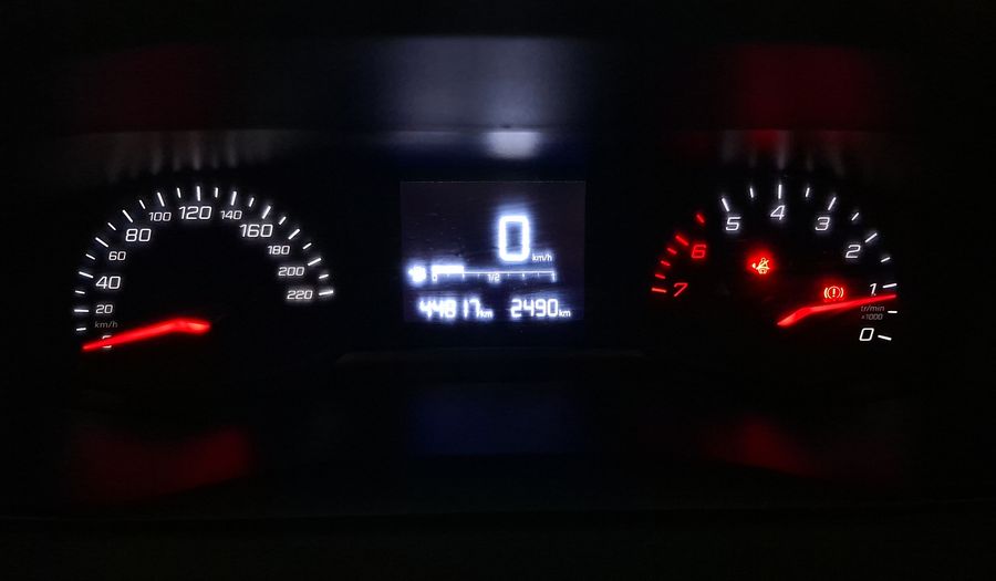 Peugeot 208 1.2 PURETECH 75 HP STYLE Hatchback 2023