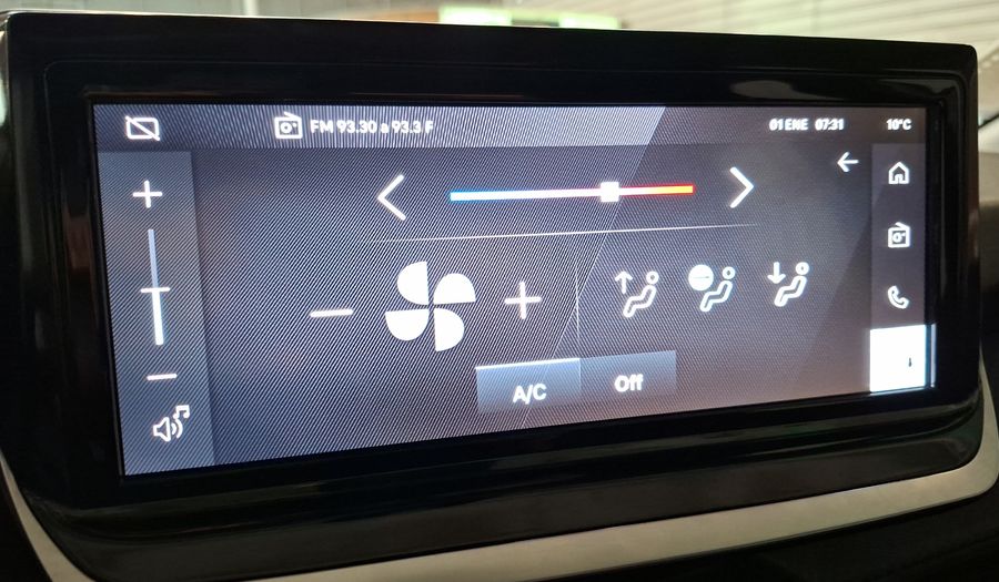 Peugeot 208 1.2 PURETECH 75 HP STYLE Hatchback 2023