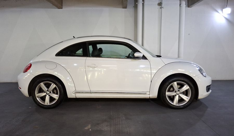 Volkswagen Beetle 2.5 SPORT TIPTRONIC Hatchback 2015