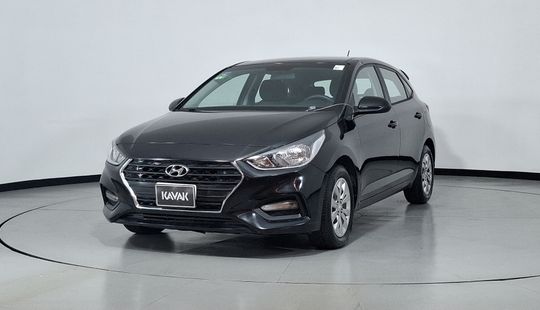 Hyundai • Accent