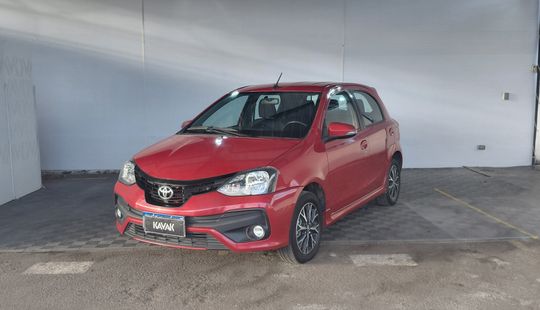Toyota • Etios