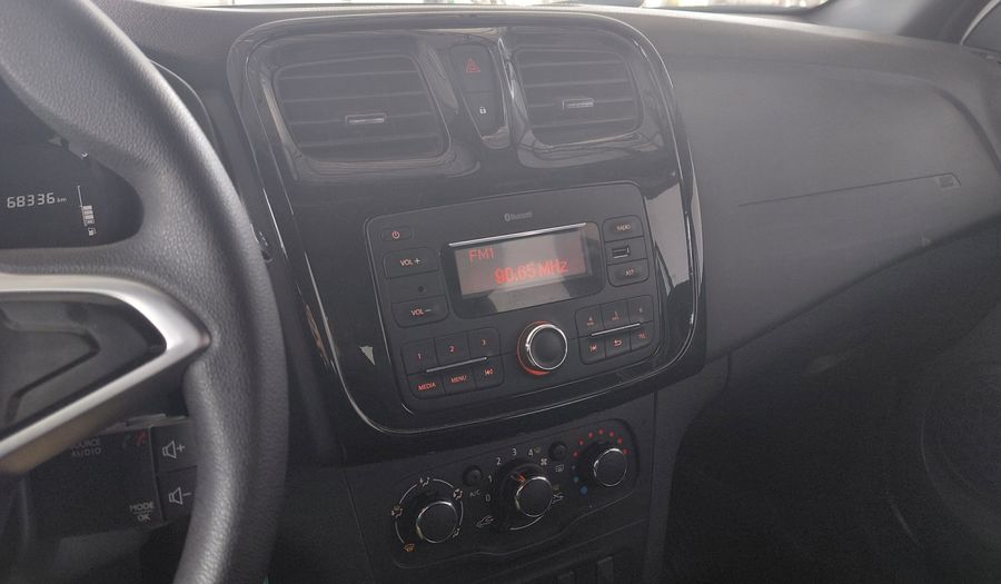 Renault Sandero 1.6 LIFE Hatchback 2023
