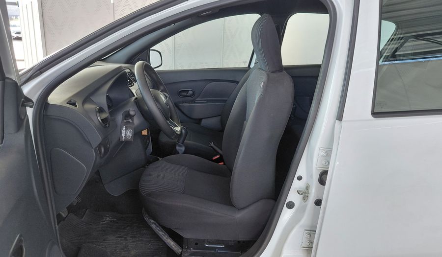 Renault Sandero 1.6 LIFE Hatchback 2023