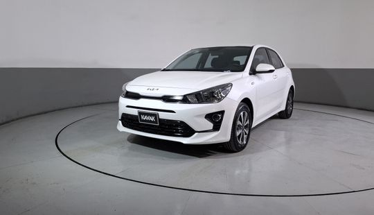 Kia • Rio