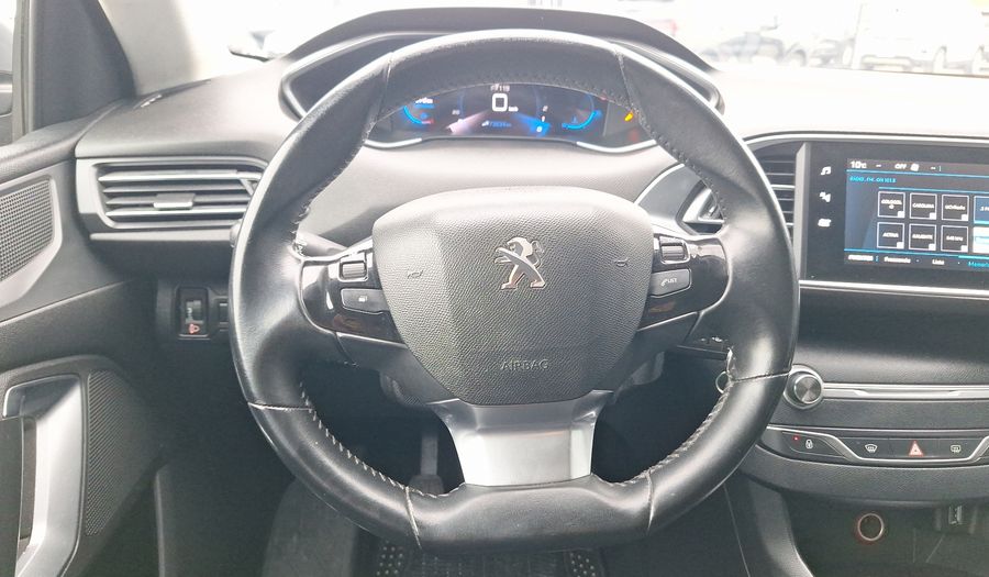 Peugeot 308 1.2 PURETECH 130 HP ACTIVE PACK Hatchback 2021