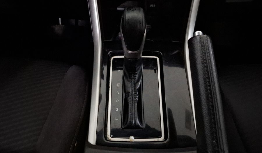 Mitsubishi Xpander 1.5 GLS AUTO Minivan 2022