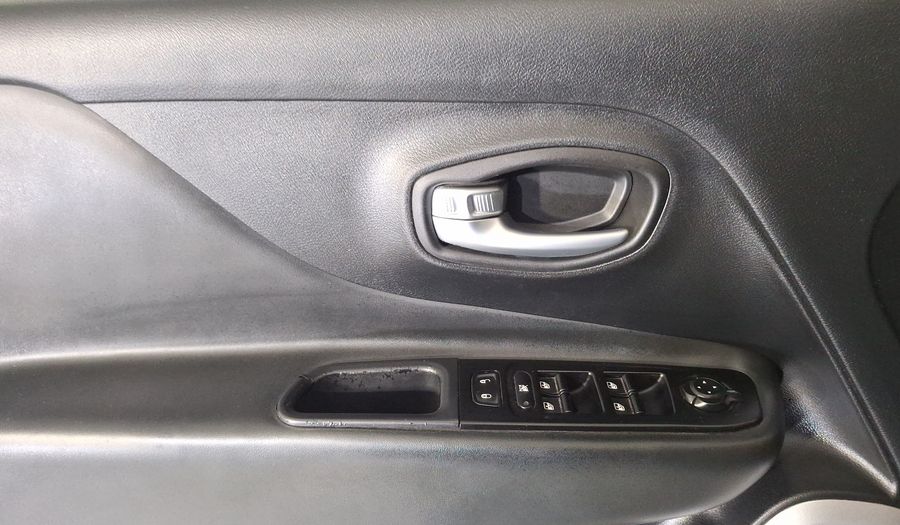 Jeep Renegade 1.8 LATITUDE AUTO Suv 2020
