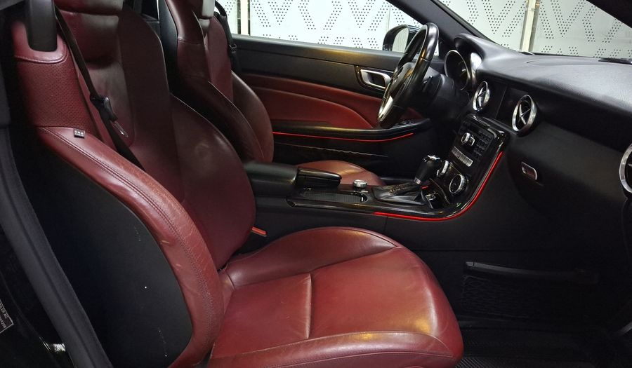 Mercedes Benz Clase Slk 1.8 SLK 200 CGI AT Convertible 2013