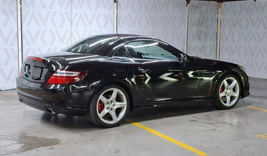 Mercedes Benz Clase Slk 1.8 SLK 200 CGI AT Convertible 2013