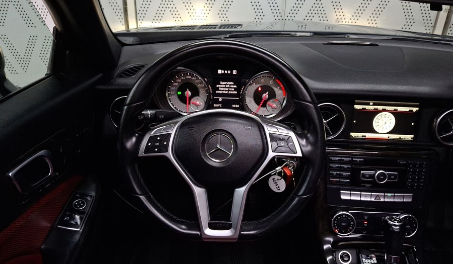 Mercedes Benz Clase Slk 1.8 SLK 200 CGI AT Convertible 2013