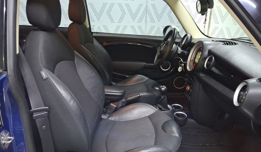 Mini Cooper 1.6 COOPER CHILI Hatchback 2013
