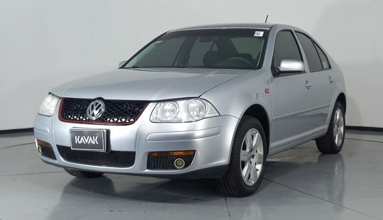 Volkswagen • Jetta Clasico