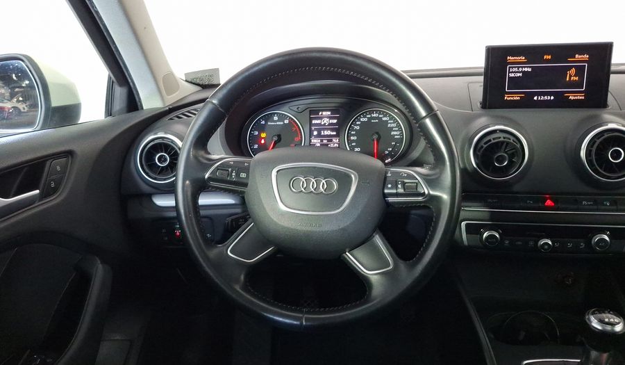 Audi A3 1.4 TFSI AMBIENTE MT Hatchback 2015