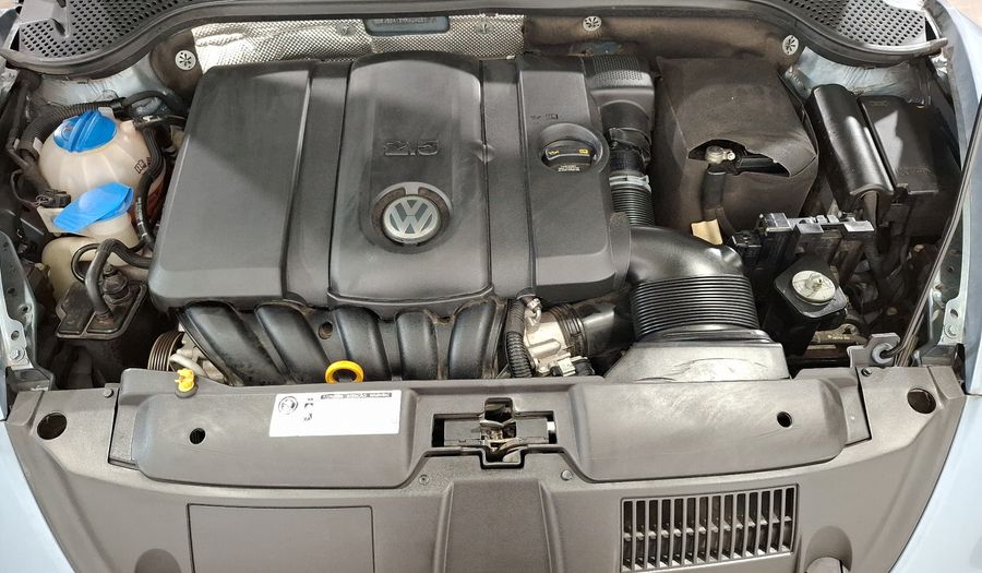 Volkswagen Beetle 2.5 DENIM TIPTRONIC Hatchback 2017