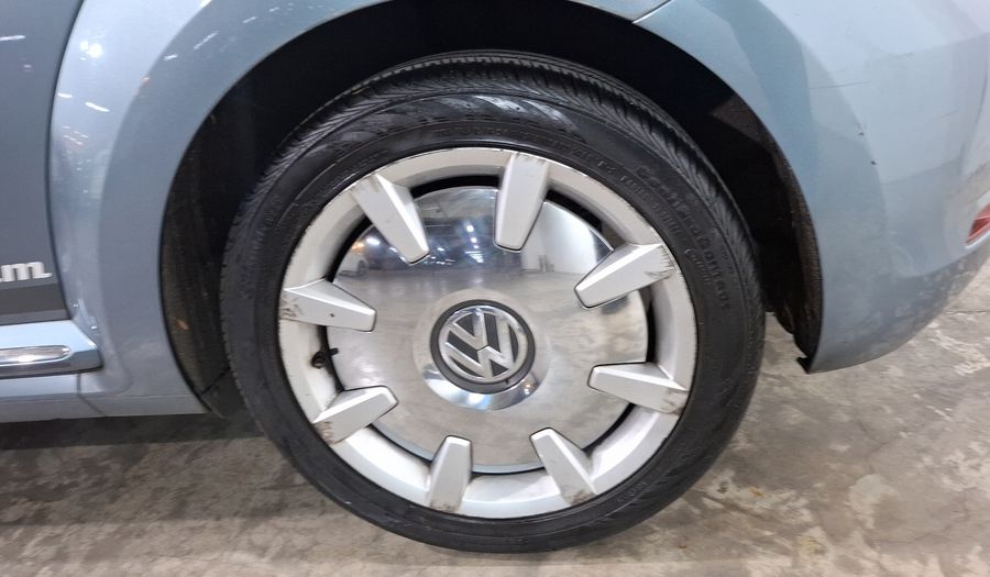 Volkswagen Beetle 2.5 DENIM TIPTRONIC Hatchback 2017
