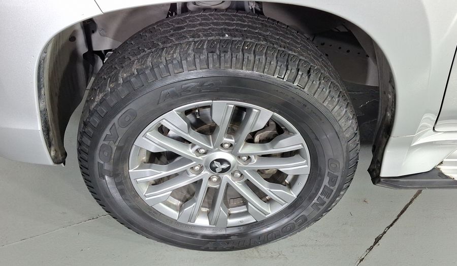 Mitsubishi Montero 3.0 SE AUTO 4WD Suv 2020