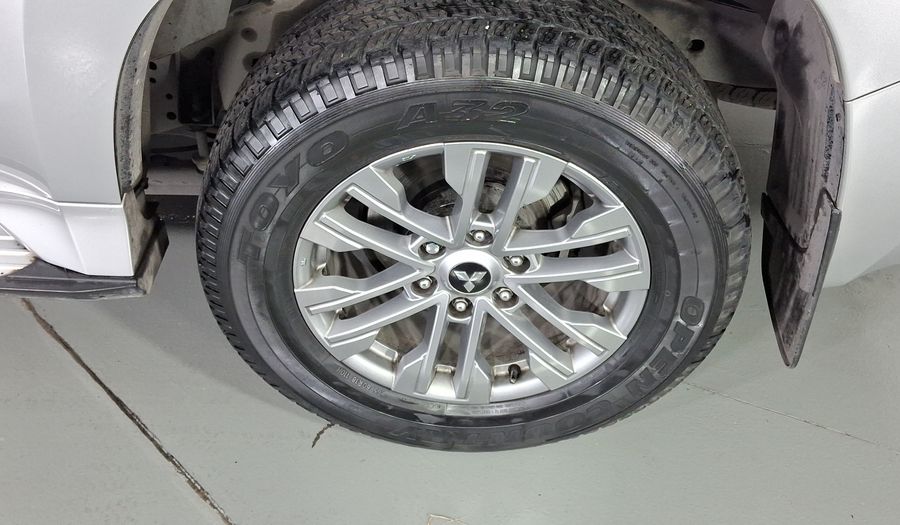 Mitsubishi Montero 3.0 SE AUTO 4WD Suv 2020
