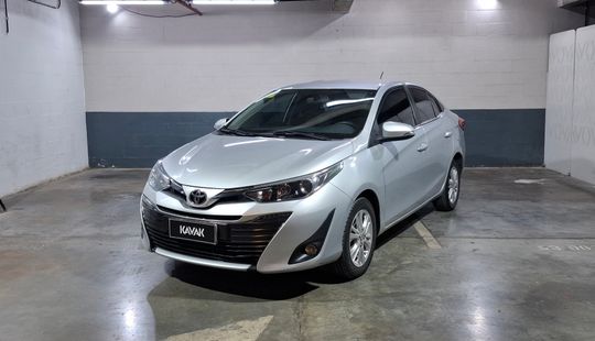 Toyota • Yaris