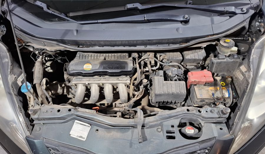 Honda Fit 1.3 LX-L MT Hatchback 2012
