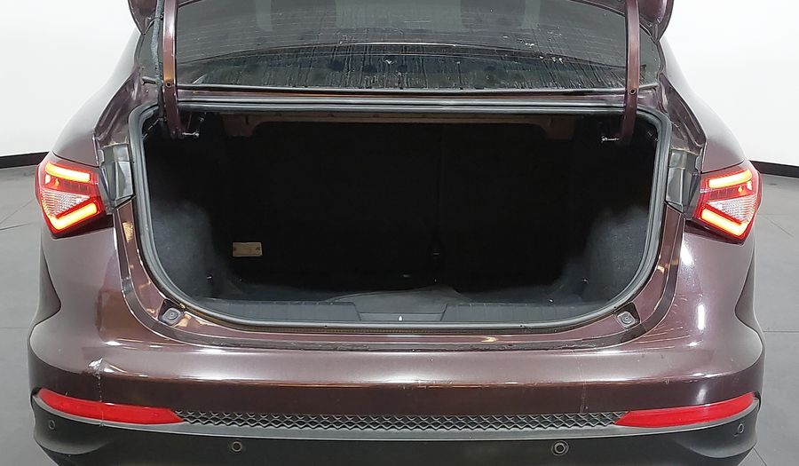 Fiat Cronos 1.8 PRECISION AUTO Sedan 2021