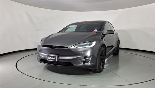 Tesla • Model X