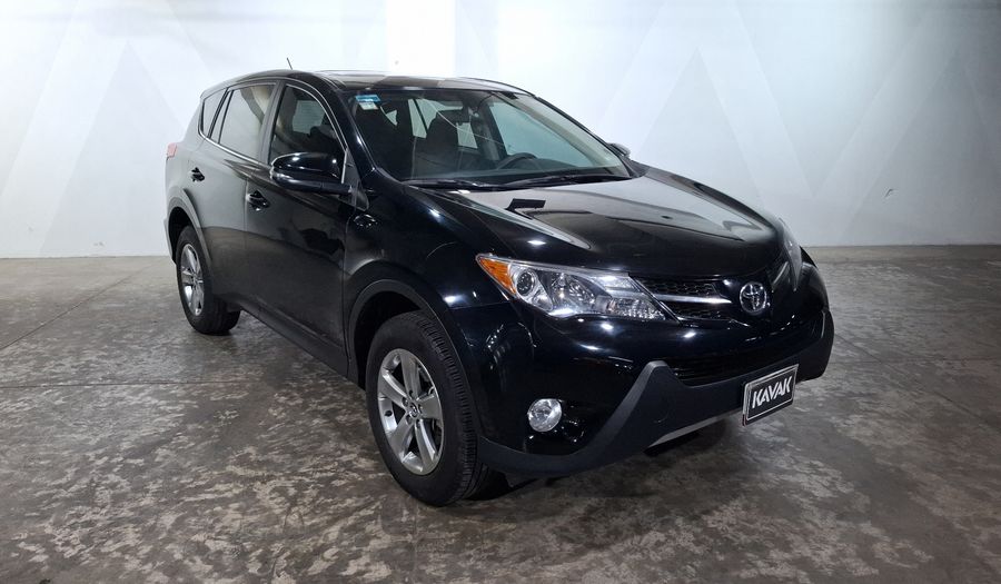 Toyota Rav4 2.5 XLE AWD AT Suv 2015