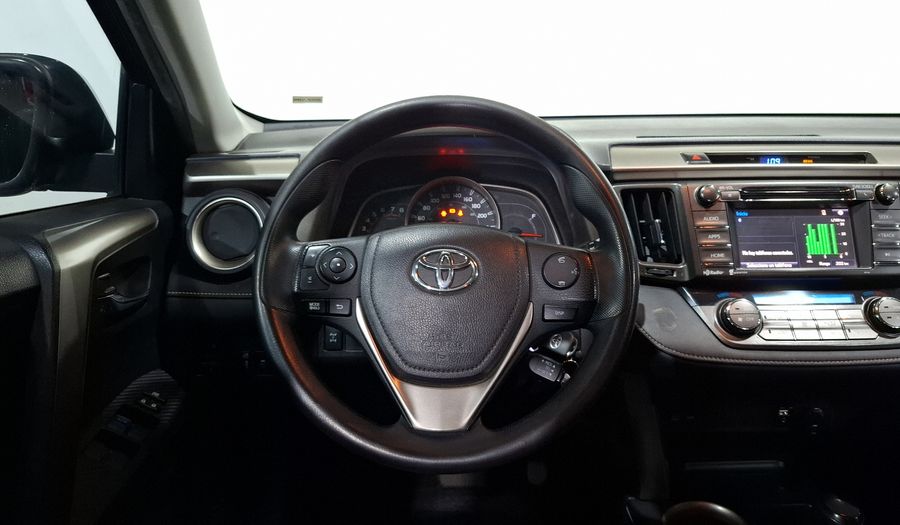 Toyota Rav4 2.5 XLE AWD AT Suv 2015