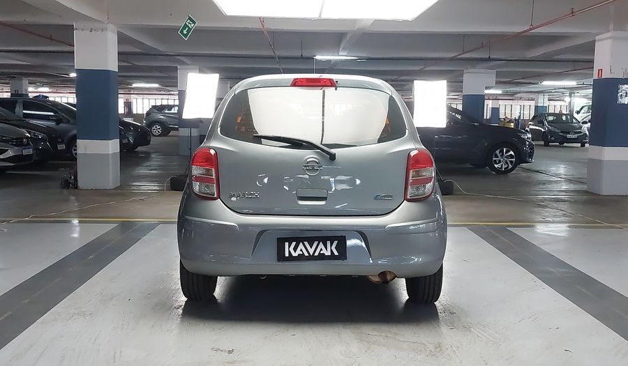 Nissan March 1.0 16V FLEX S Hatchback 2014