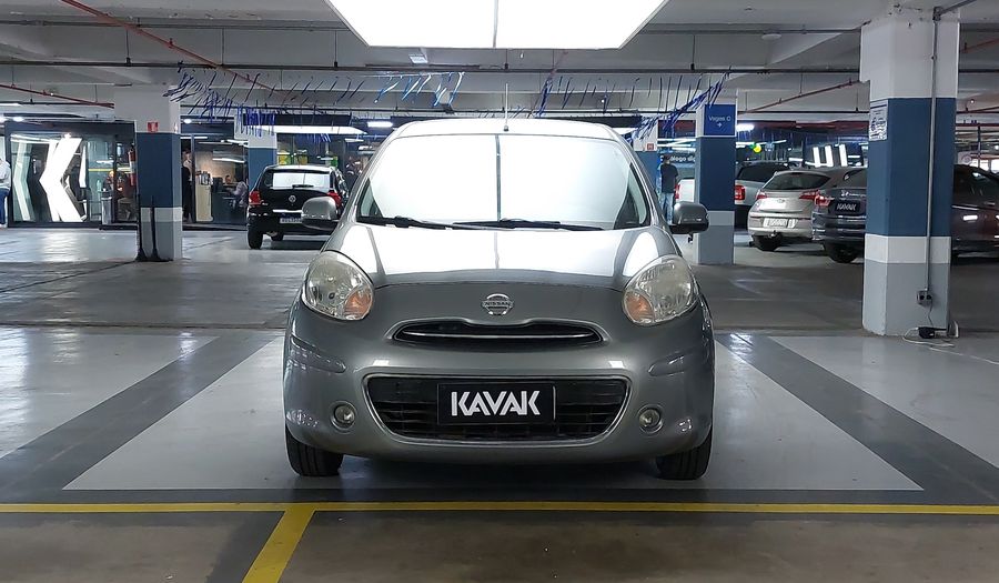Nissan March 1.0 16V FLEX S Hatchback 2014