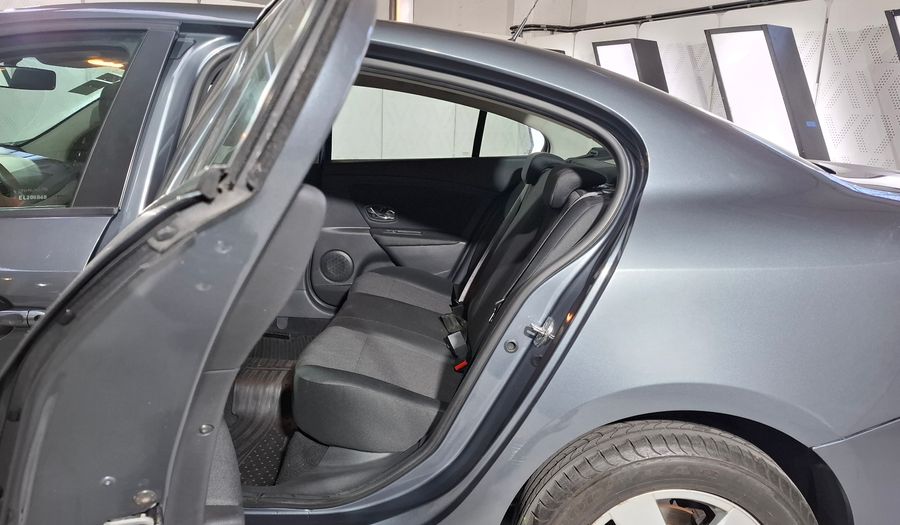 Renault Fluence 1.6 CONFORT PLUS Sedan 2014