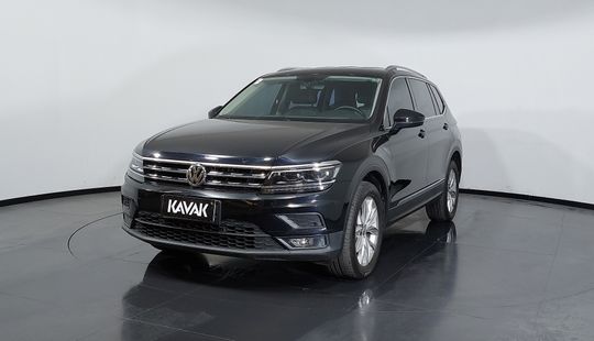 Volkswagen • Tiguan Allspace