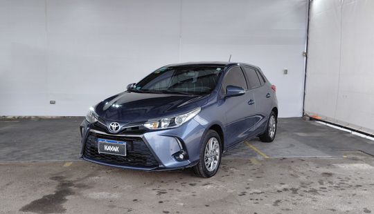 Toyota • Yaris