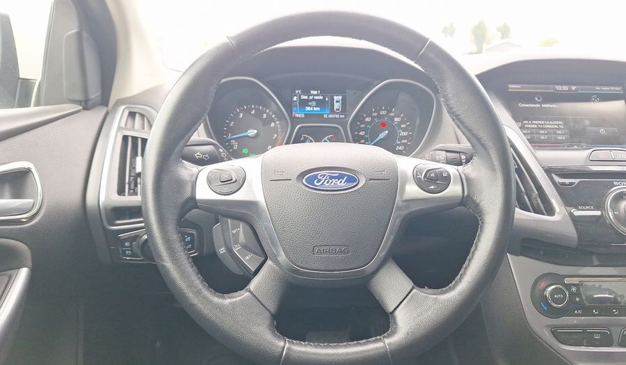 Ford Focus 2.0 TITANIUM POWER SHIFT Hatchback 2015