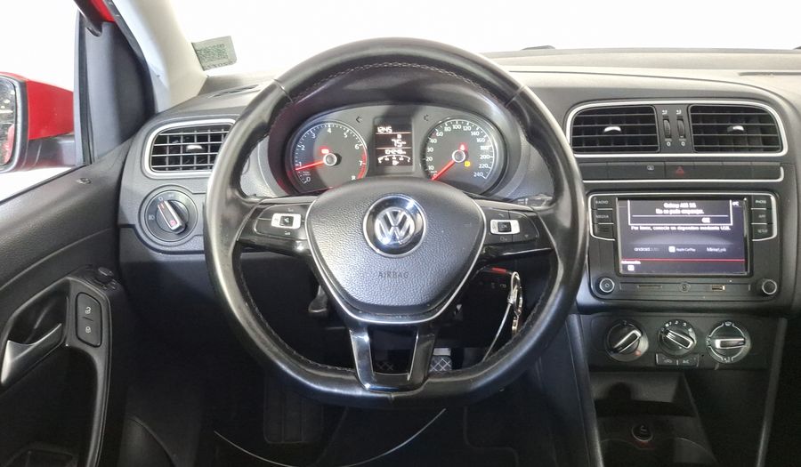 Volkswagen Polo 1.6 COMFORTLINE PLUS Hatchback 2020