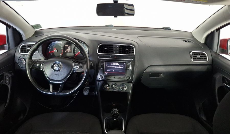 Volkswagen Polo 1.6 COMFORTLINE PLUS Hatchback 2020