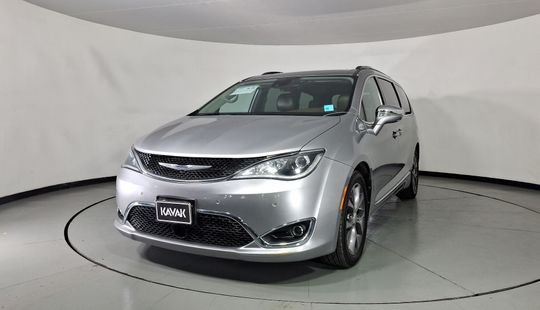 Chrysler • Pacifica