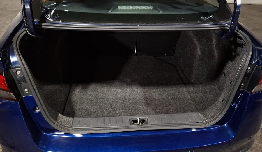 Nissan Versa 1.6 ADVANCE CVT Sedan 2020