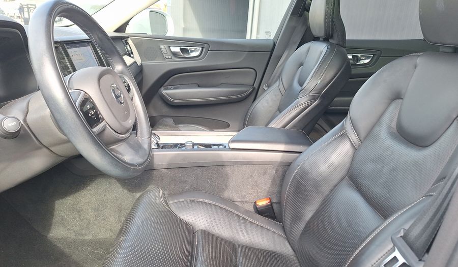 Volvo Xc60 2.0 T8 PHEV INSCRIPTION RC 4WD AUTO Suv 2022