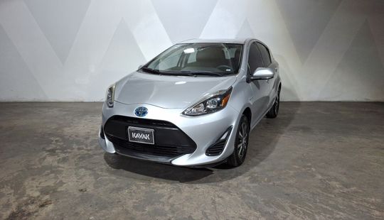 Toyota • Prius C