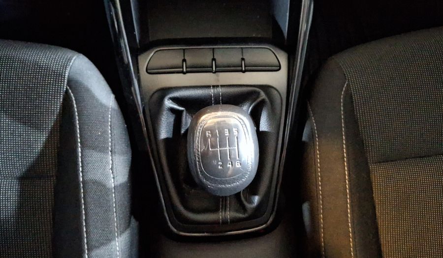 Kia Rio 1.6 EX Hatchback 2021
