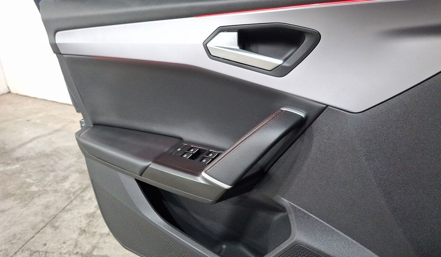 Seat Leon 2.0 FR AUTO Hatchback 2023