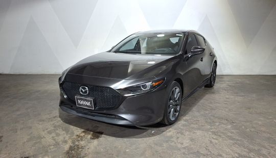 Mazda • Mazda 3