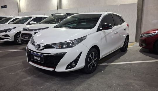 Toyota • Yaris